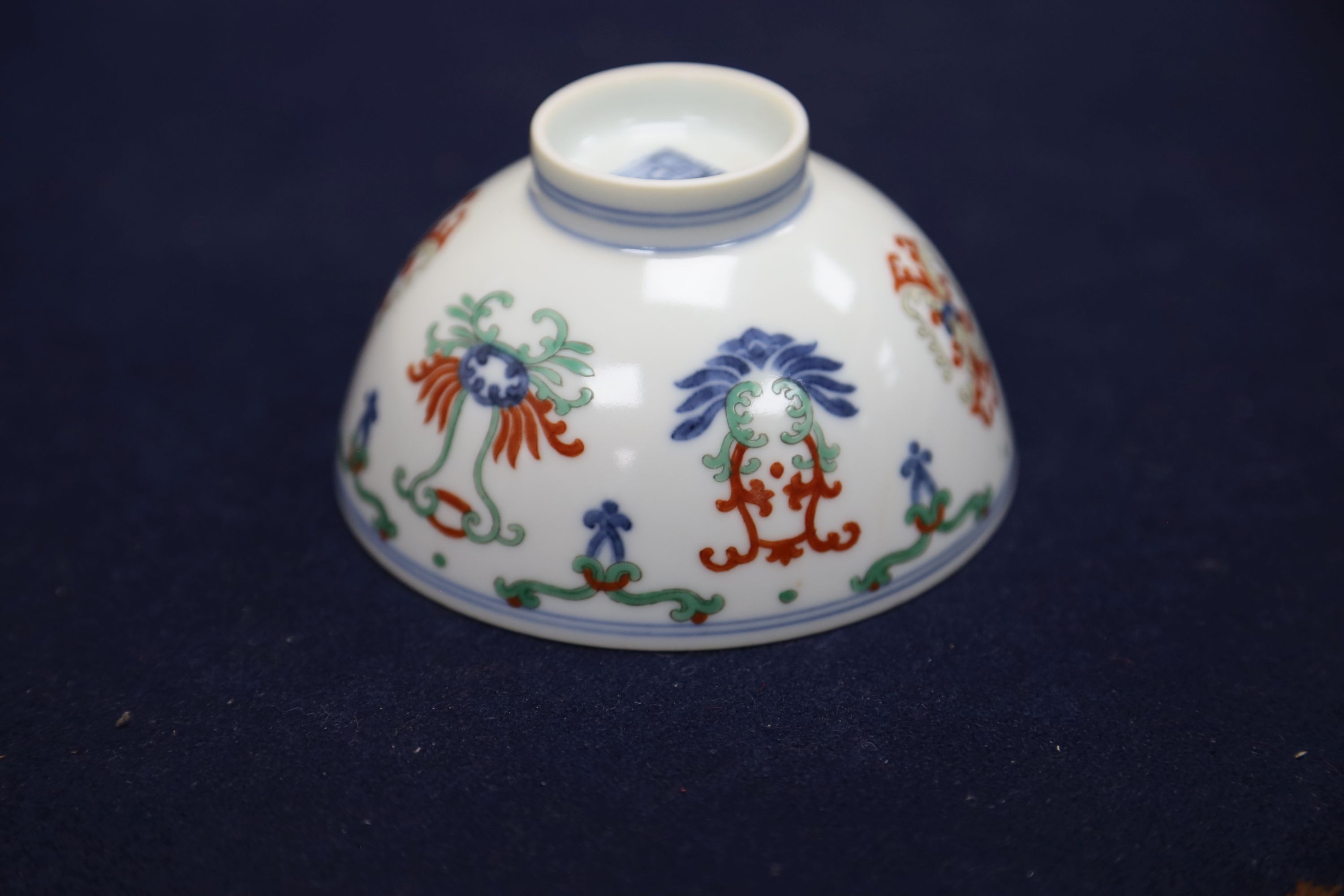 A Chinese cloisonne doucai bowl, 10.4cm and a famille rose dish